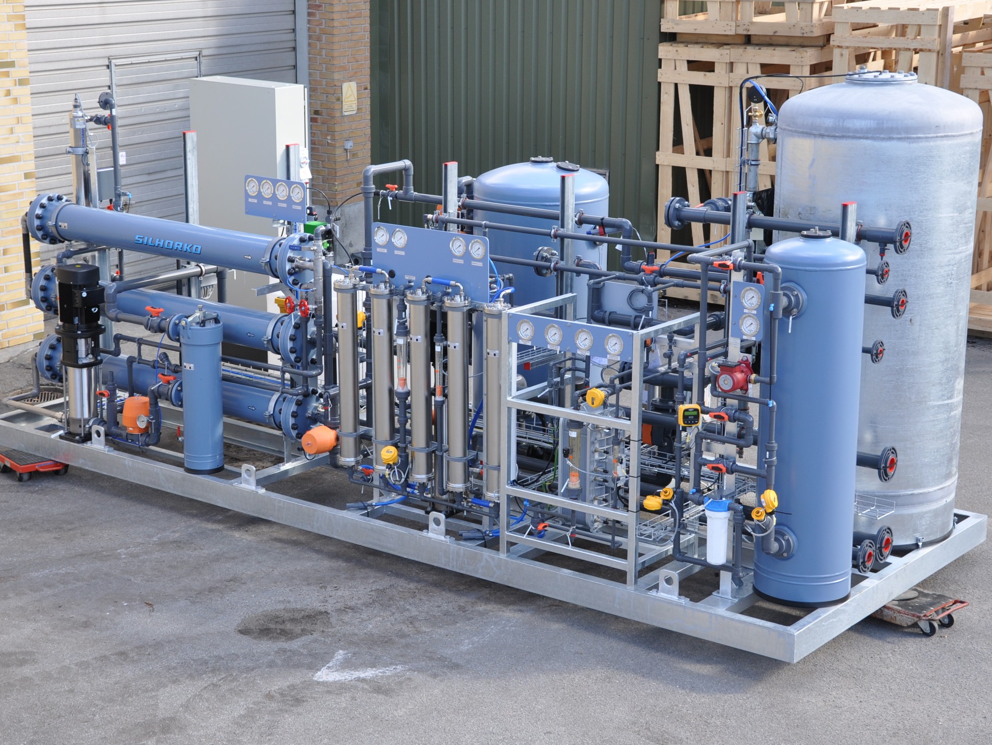 Custom DM Plant Manufacturer Noida